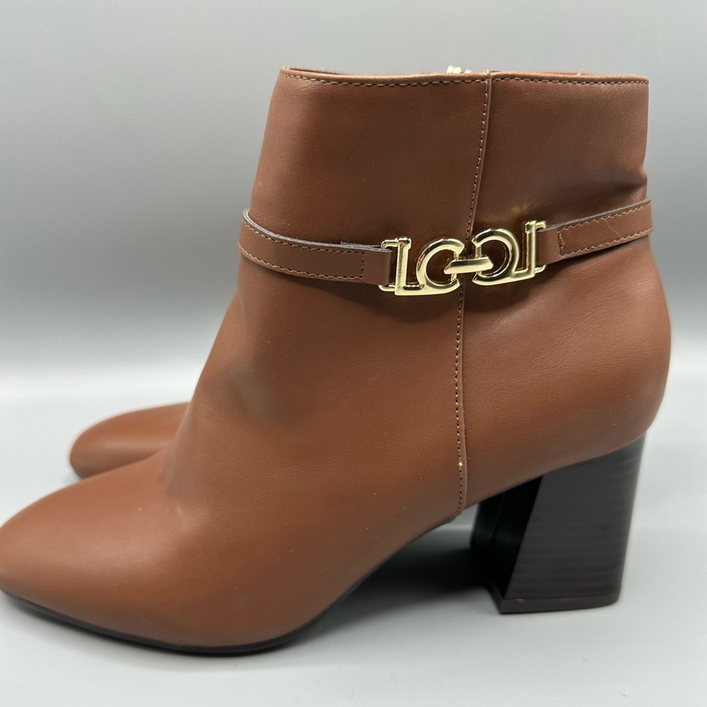 Liz Claiborne Womens Monte Heel Booties Brown Faux Leather Size 7WD